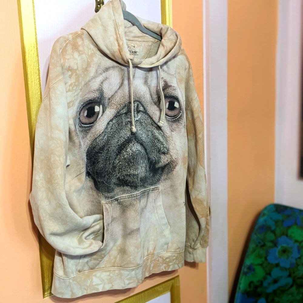 M Tye dye realistic pug hoodie